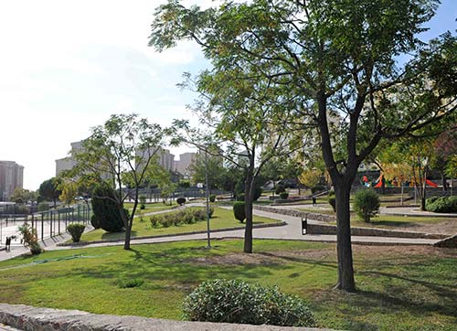 Karşıyaka'ya 'Genç Fidanlar Parkı'