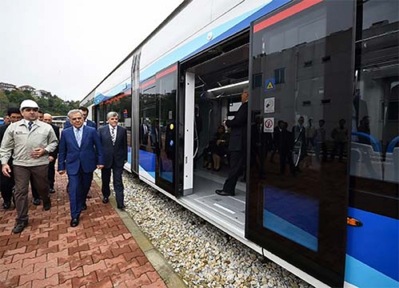 Tramvaya İzmir imzası