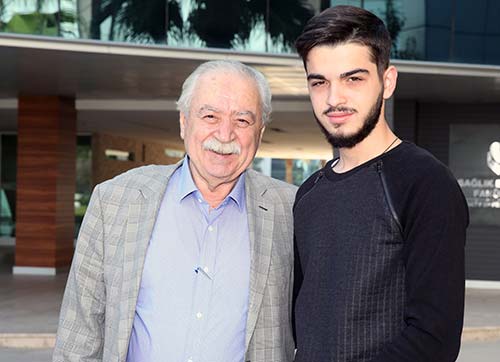 Eski vekilin okuma azmi