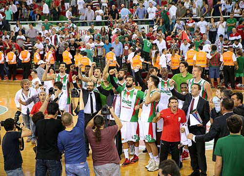 Stat yerine 10 bin kişilik salon yapalım