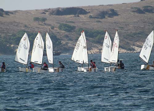 FOÇA, YELKENCİLERİN GÖZDESİ
