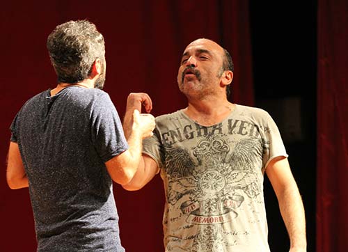 Mahşer-i Cümbüşle kahkaha fırtınası