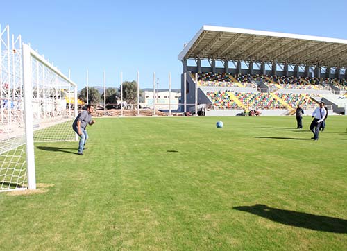 Bornova Arenada ilk gol Başkan Atiladan