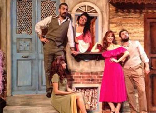 FOSFORLU MÜZİKALİ GELİYOR