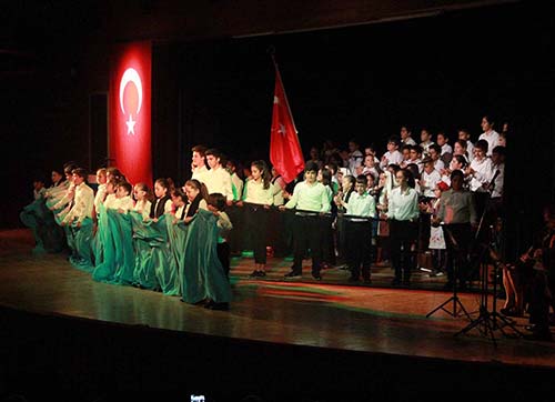 Narlıdere'deAta'ya Anma