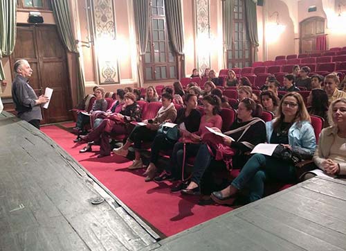 Eğitmenlere Yönelik Temel Tiyatro Bilgileri Seminerlerinin İlki Gerçekleşti