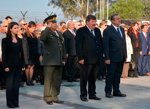 Sevginin Kenti Dikili Atasını Çok Seviyor