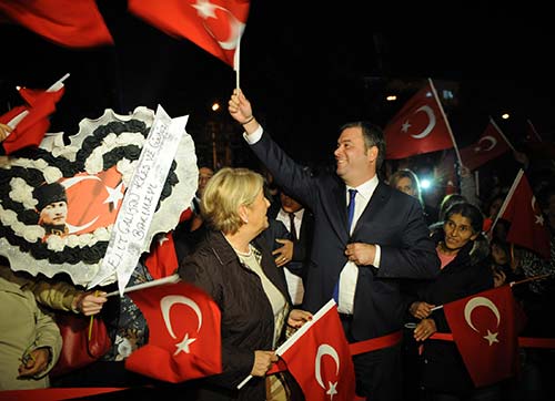 ATATÜRK BUCADAN SESLENDİ