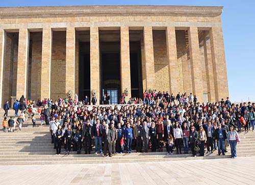 Karşıyakanın gençleri Atanın huzurunda