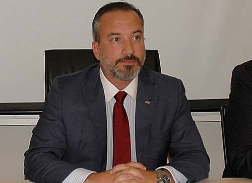 Dünya, terörün gözlerden gizlenen gerçeklerini ortaya dökmeden çözüm yollarına ulaşamaz