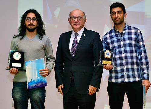 DOKUZ EYLÜL'LÜ SPORCULAR ÖDÜLLENDİRDİ