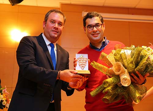 Enver Aysevere Bucada yoğun ilgi