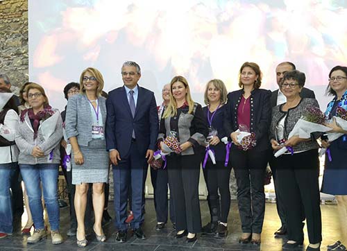 Kadına şiddetin son bulması için yasal önlemler güçlendirilmeli