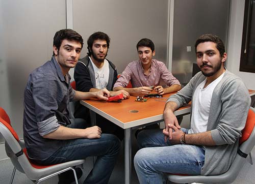 AİLELER ÇOCUKLARINA ULAŞACAK