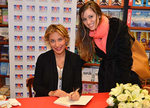 Gülse Birsel Mavi Bahçede