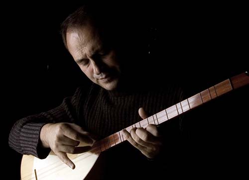 Yılbaşı'nın Solisti Erol Parlak