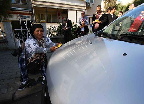 Bir bakar mısınız? Ben buradan geçemedim!