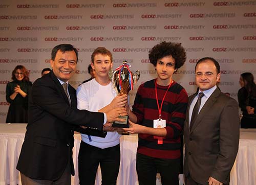 60 okulun şampiyonu