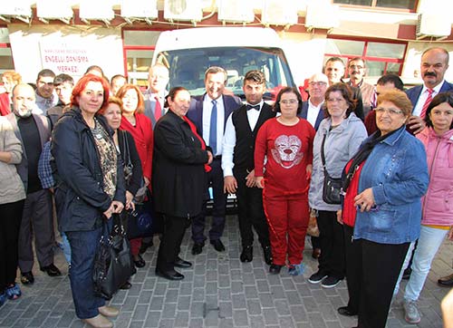 Özel çocuklara 3 Aralık sürprizleri