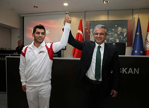 Haydi oylar Demire!