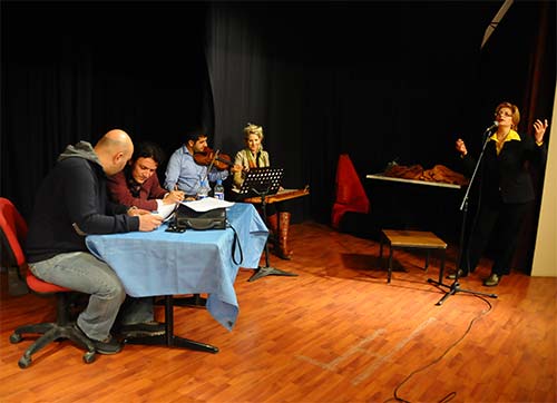 Sesine güvenenler buyursun