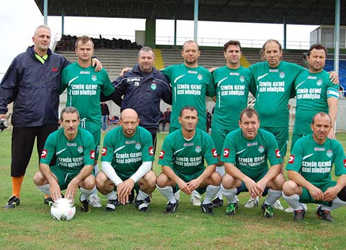 ALİAĞA MASTER TAKIMININ HEDEFİ AVRUPA