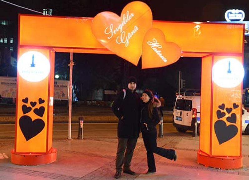 İzmir Sevgililer Gününe hazır