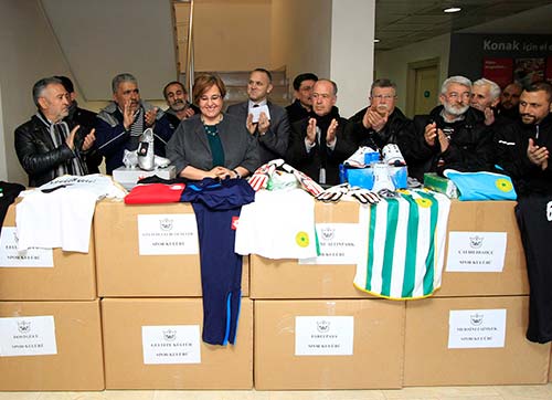 Konak Belediyesi amatöre güç verdi