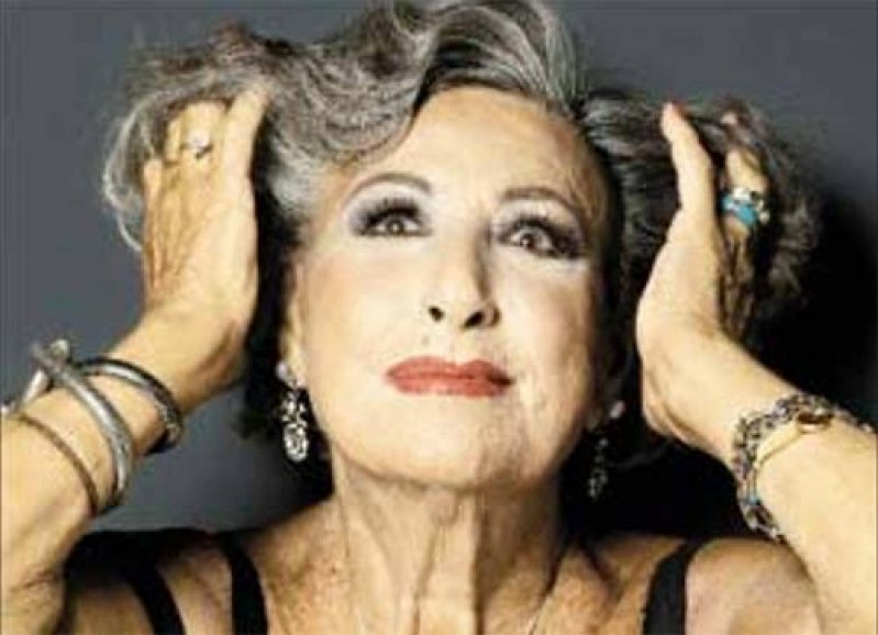 Bir Efsane daha gitti