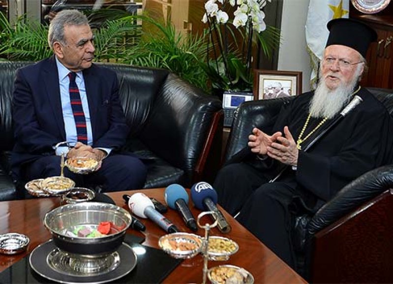 Bartholomeos dinlerin kardeşliğini diledi