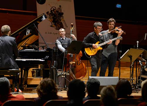 22. İZMİR AVRUPA CAZ FESTİVALİNDE CAZ VE KEMAN GECESİ