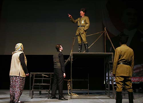 Şu çılgın Türkler seyirciyle buluştu