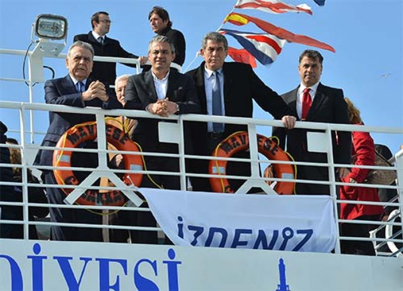 Mavi  Körfeze kardeş geldi: Mavi Ege