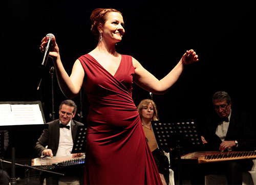 Bornovada Türk Sanat Müziği coşkusu