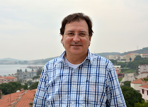 TİYATRONUN GELİŞİMİNDEN UMUTLUYUZ