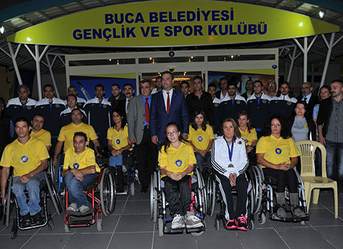 Buca Belediyespor'a Büyük Onur