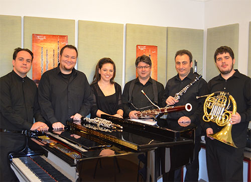 İzmir'de Nisan ayında sanat yağmuru var