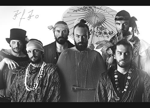 Korhan Futacı ve Kara Orkestra İzmire Geliyor