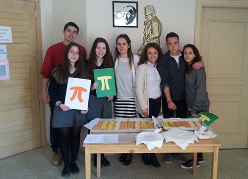 DENİZ KOLEJİNDE Pİ GÜNÜ