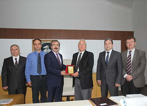 Karabağlarda eğitime her zaman destek var