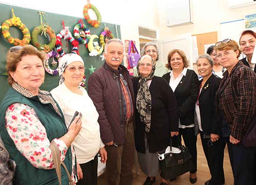 Bayraklıda keçe tasarım sergisi açıldı