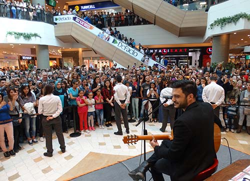 YALÇINTAŞA SEVGİ SELİ