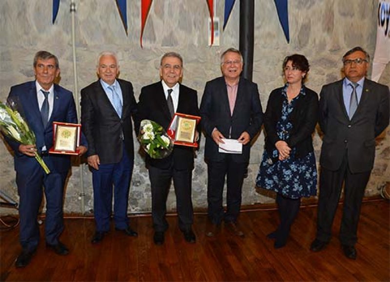 Dünya yarışıyor, biz de koşmalıyız