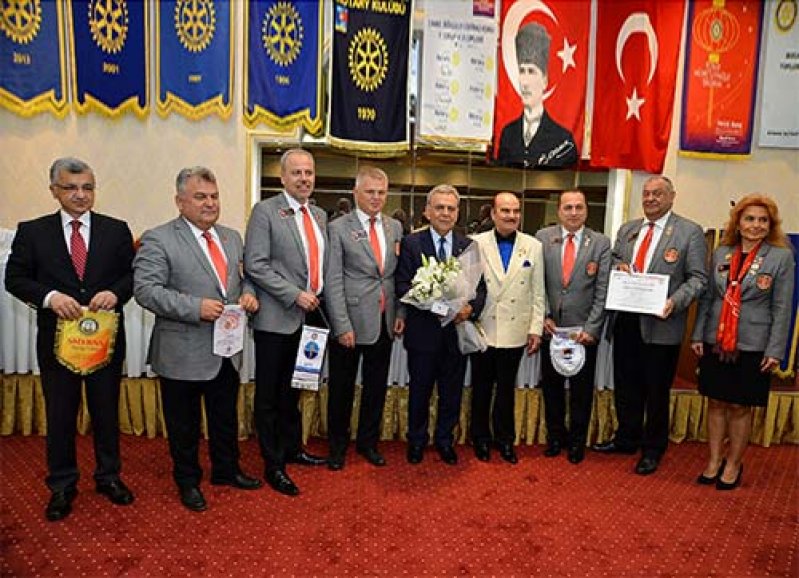 11 yıla 5 cümlelik özet