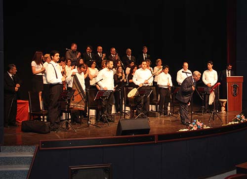 TÜRK SANAT MÜZİĞİ KOROSU MEST ETTİ