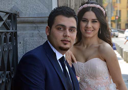 Aynı sınıftan aynı yaşama