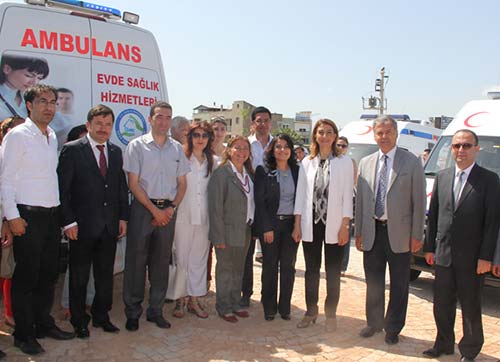 14 Hastaneye 14 Evde Hasta Bakım ve Nakil Ambulansı