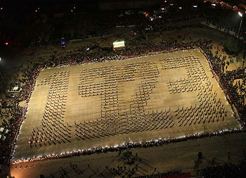 Bayraklıda sürprizler sürecek!