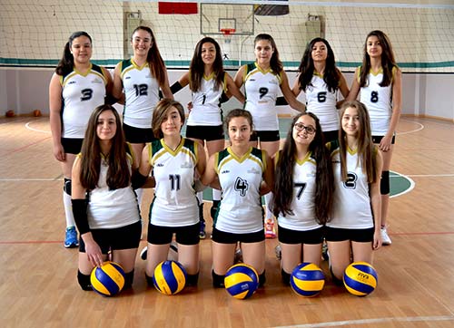 Dünya Koleji 3-Arkas-1