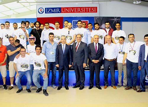 Ürdünlü öğrenciler İzmir Üniversitesinin konuğu oldu